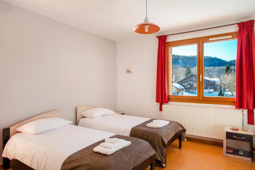 Village vacances Chalet de la Haute Joux hotel pied des pistes 1