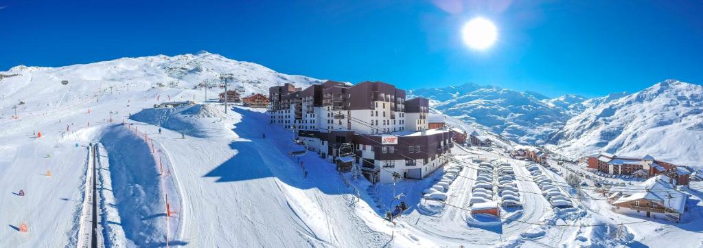 Villages Clubs du Soleil LES MENUIRES hotel pied des pistes