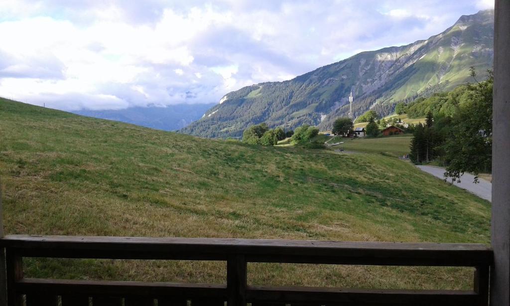 Vos vacances a Albiez Montrond appartement pied des pistes 17