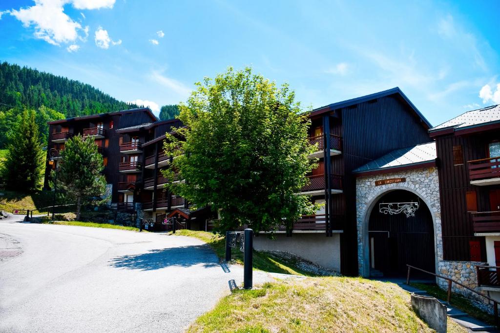Your apartment near the ski lift appartement pied des pistes