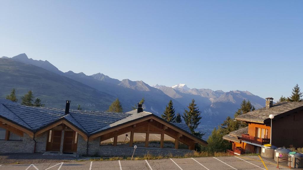 appart entierement renove les coches la Plagne appartement pied des pistes 16