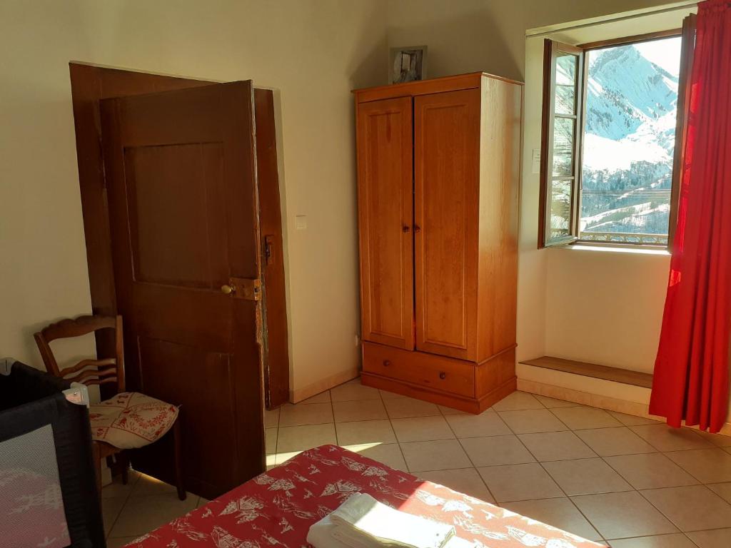 appartement edlweiss 4 pers dans gitela maison daugustin classe 3 etoiles la tour73530 st jean darves appartement pied des pistes 5
