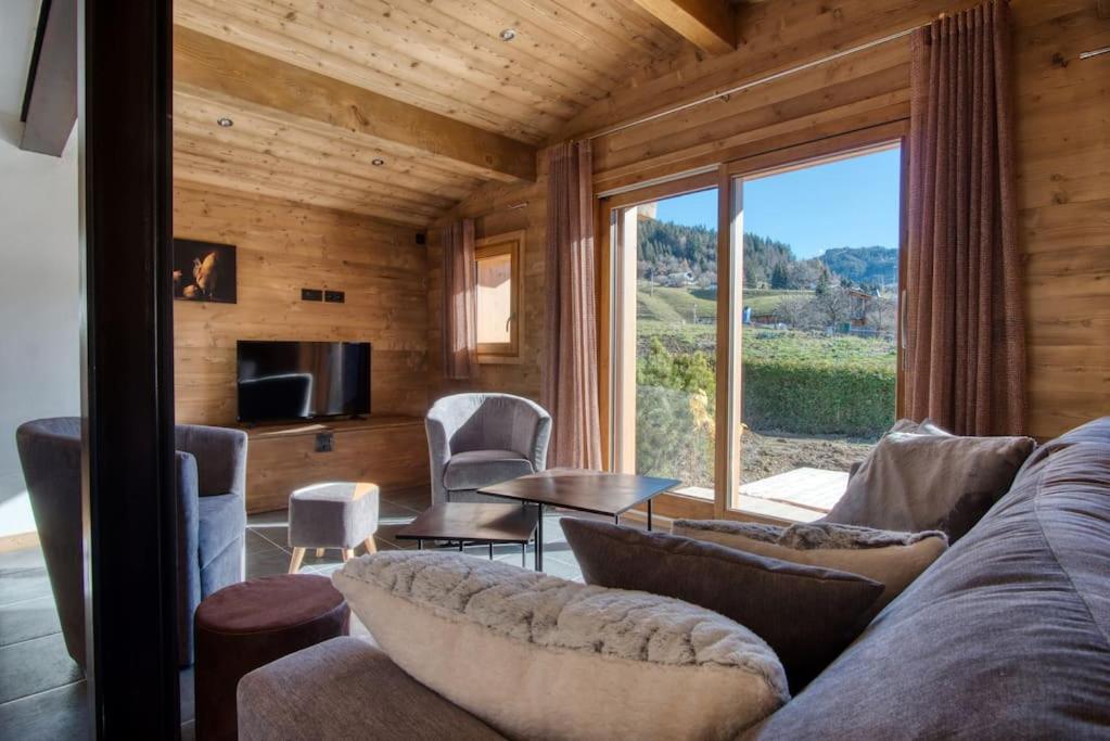 chalet lOrignal 145m2 10pers pied de pisteSPA gite pied des pistes 16