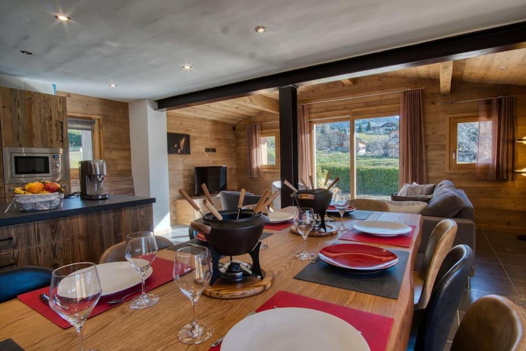 chalet lOrignal 145m2 10pers pied de pisteSPA gite pied des pistes 3