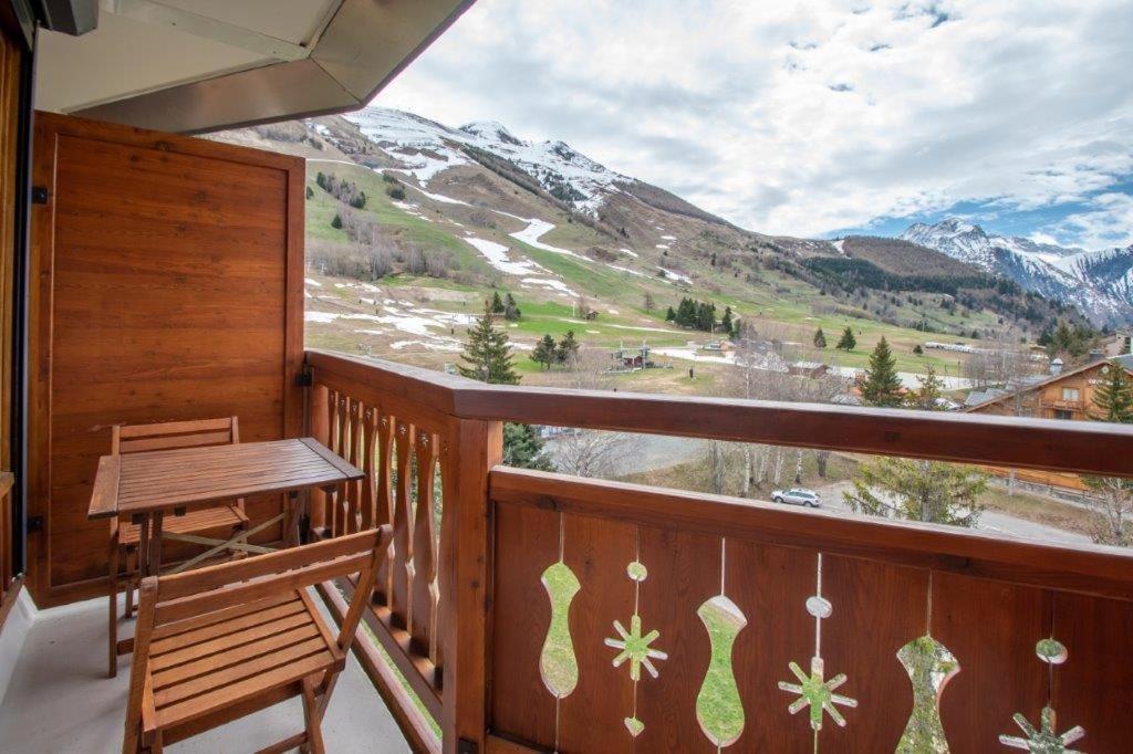 residence Plein Sud a cote Jandri express front de neige vue splendide Label 2 Alpes classe 2 etoiles Tourisme appartement pied des pistes 4