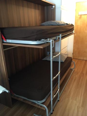 studio cabine chalet club III entierement renove appartement pied des pistes 17