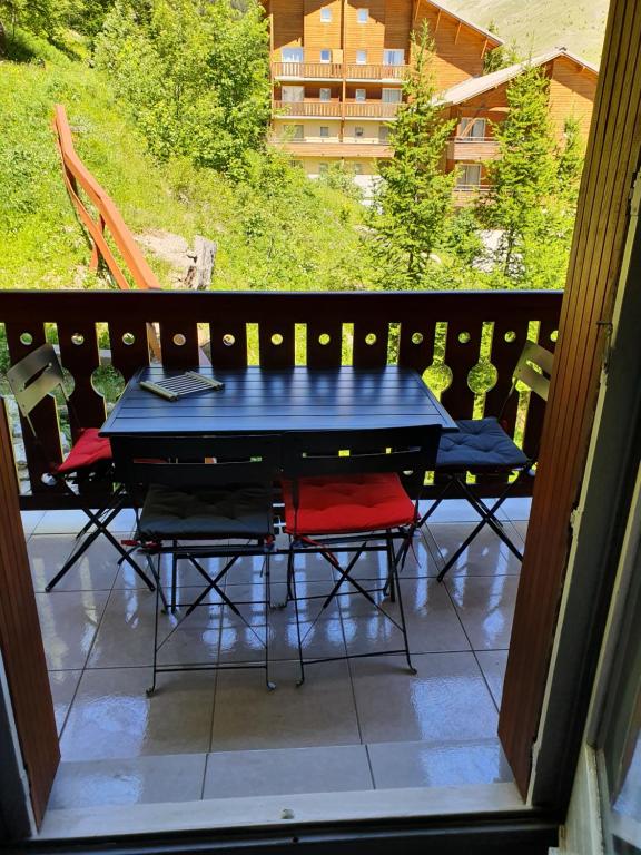 studio moderne avec coin montagne la vallee blanche 2 La Foux d Allos appartement pied des pistes 3