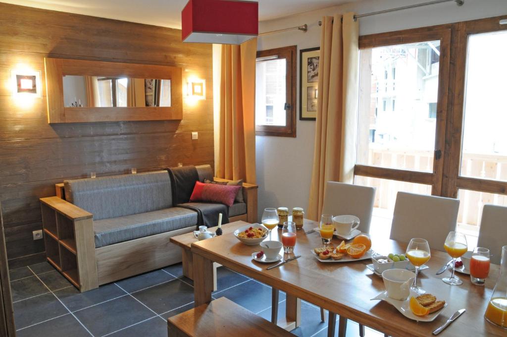 travelski home premium Residence Les Chalets dEdelweiss appartement pied des pistes 16