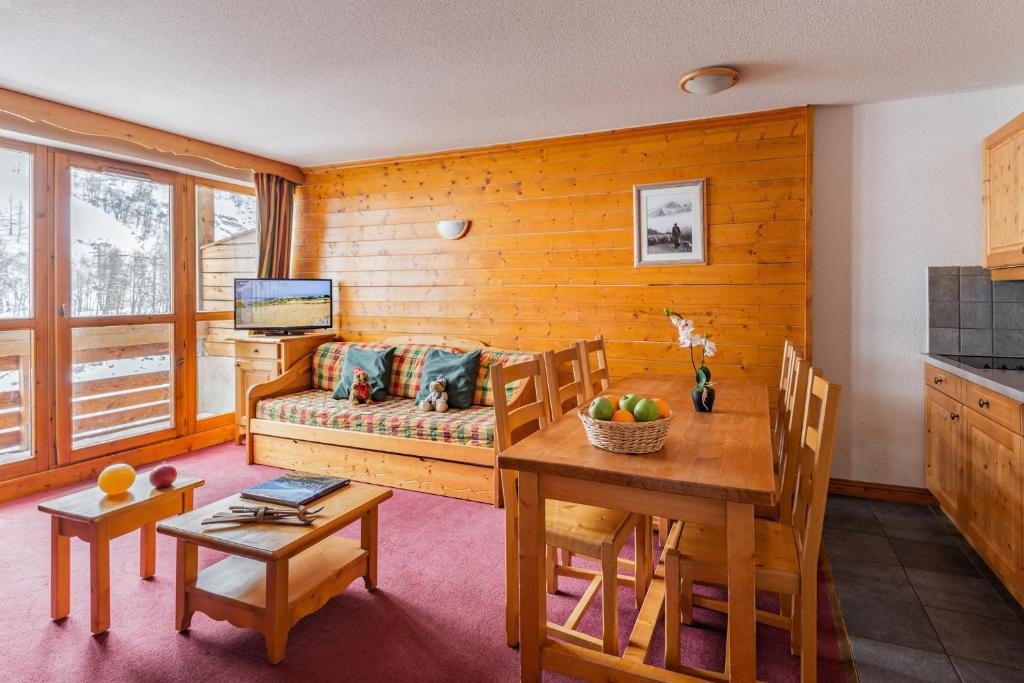 travelski home select Residence Les Chalets du Galibier appartement pied des pistes 5