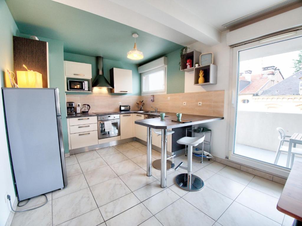 ☆ LExotique ☆ 2 chambres ☆ NETFLIX ☆ appartement pied des pistes 17