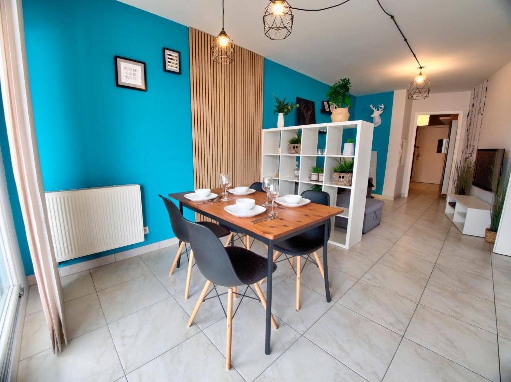 ☆ LExotique ☆ 2 chambres ☆ NETFLIX ☆ appartement pied des pistes 18